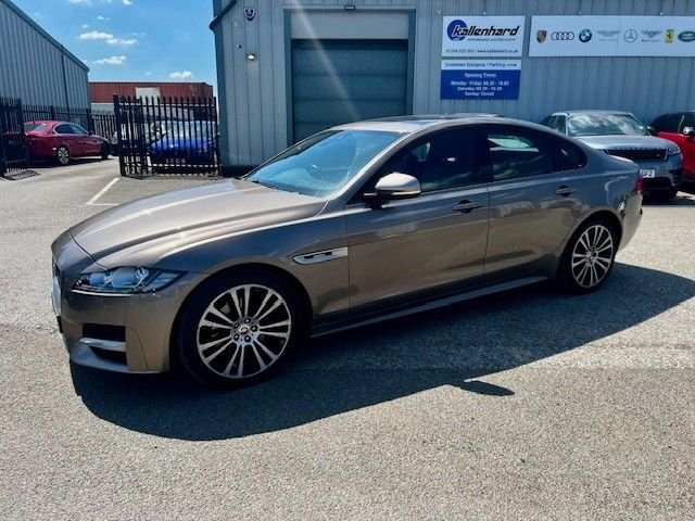 Jaguar XF