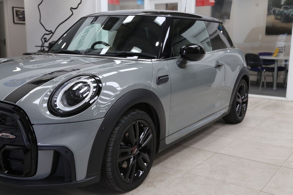MINI Hatch
