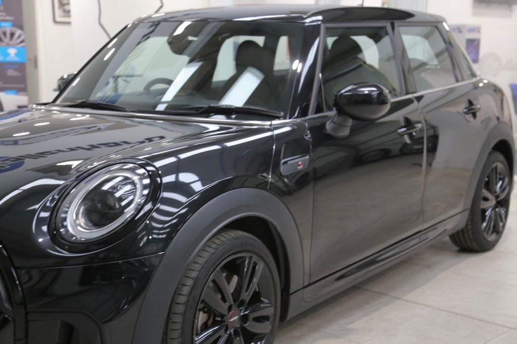 MINI Hatch