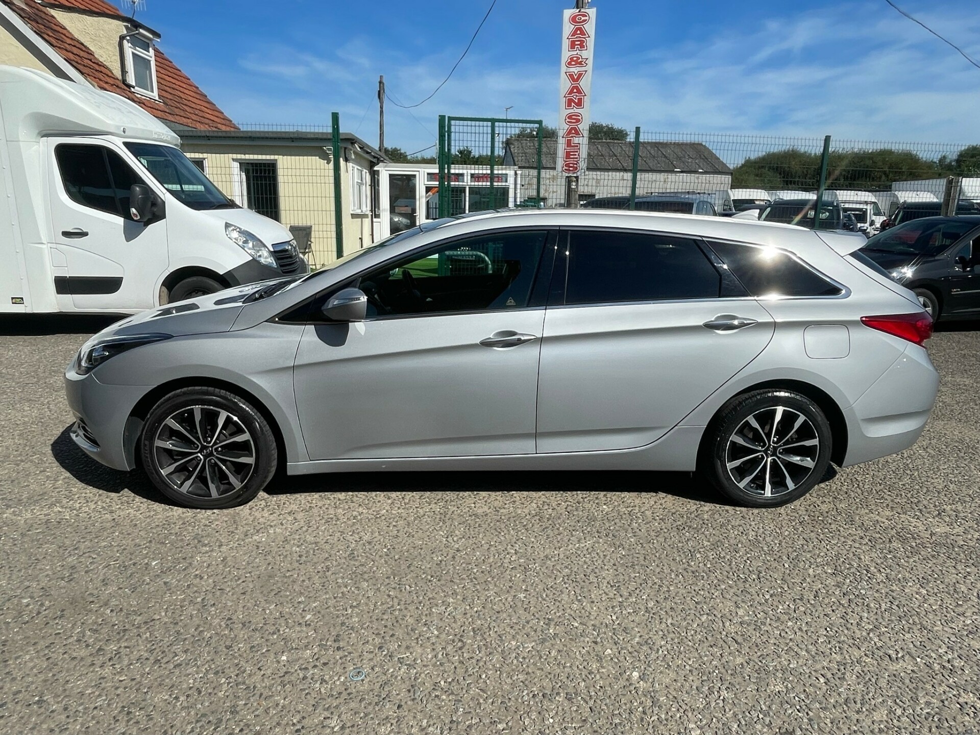 Hyundai i40