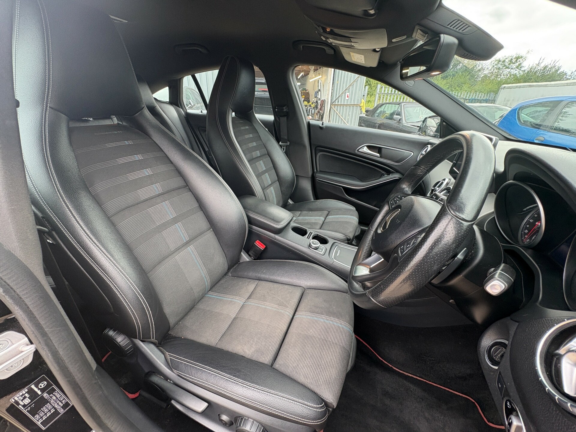 Mercedes Benz CLA