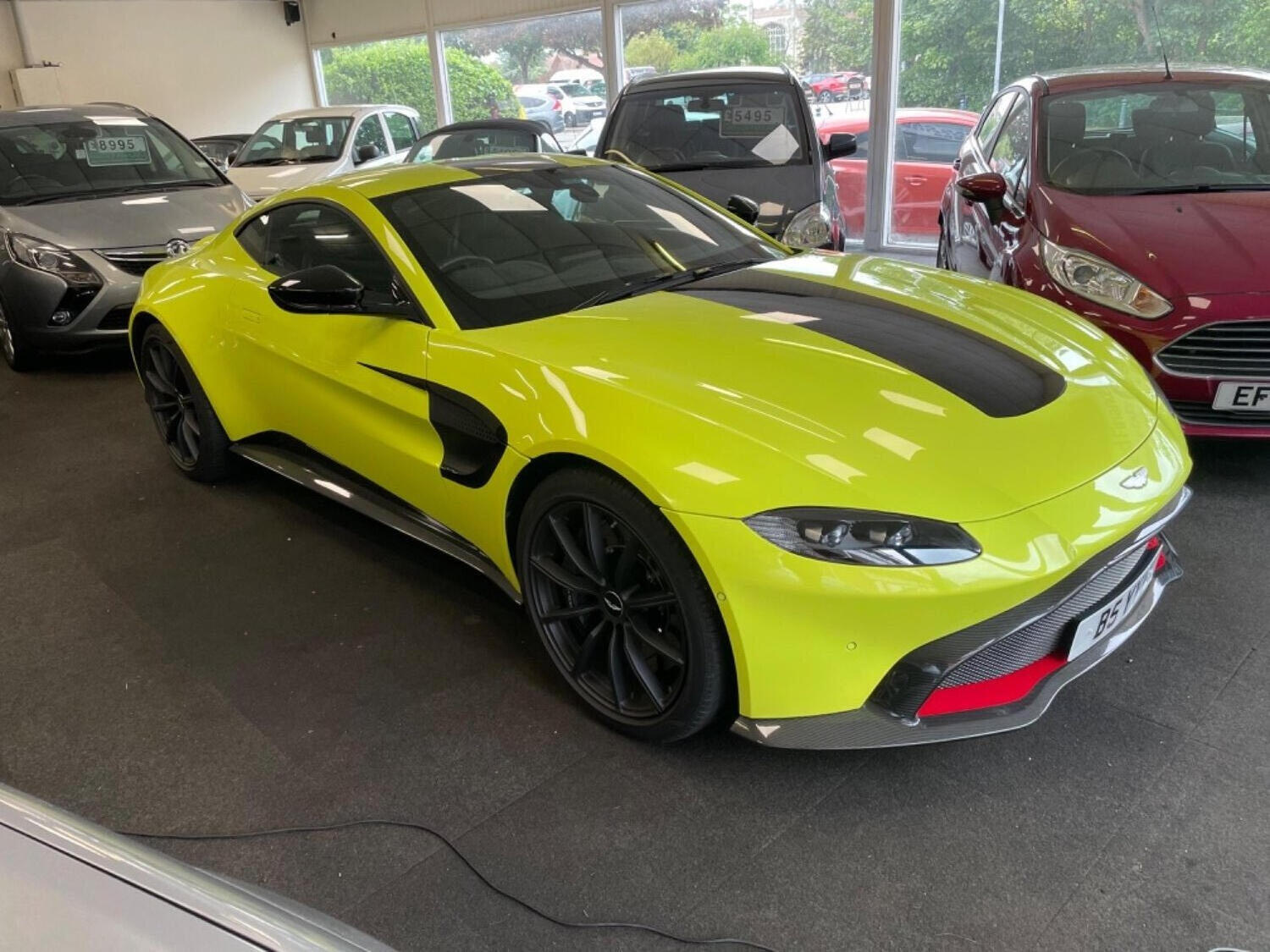 Aston Martin Vantage