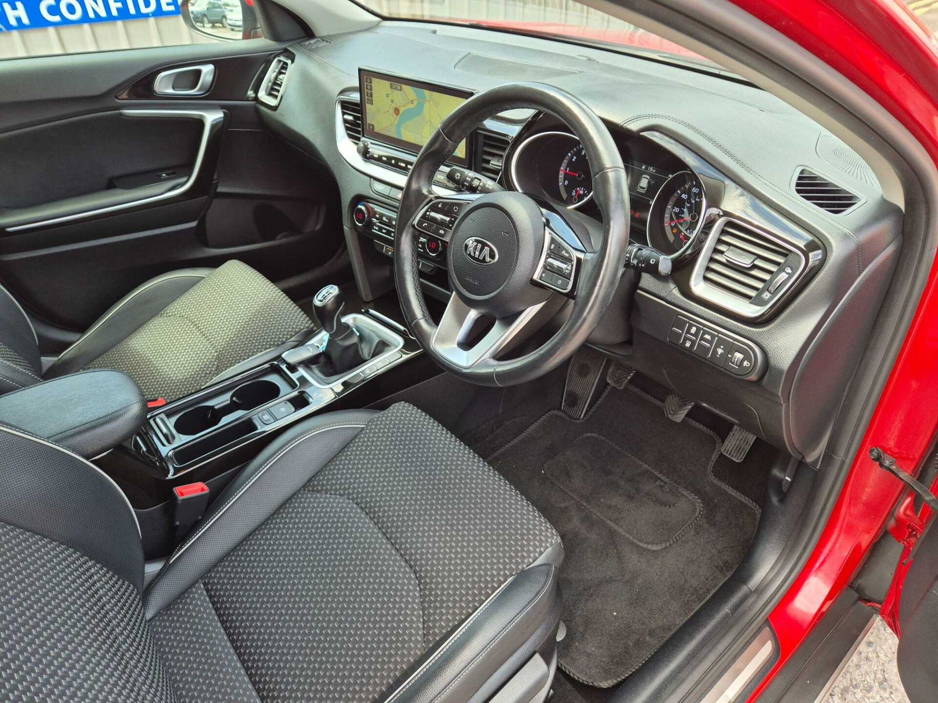 Kia XCEE'D