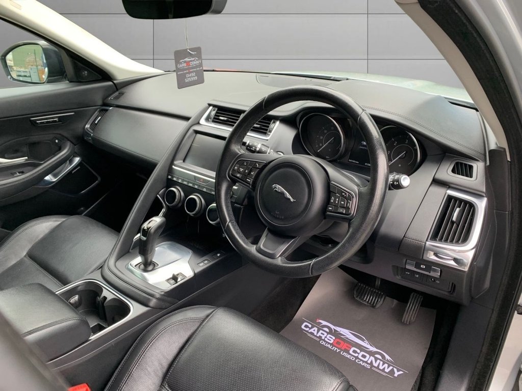 Jaguar E Pace