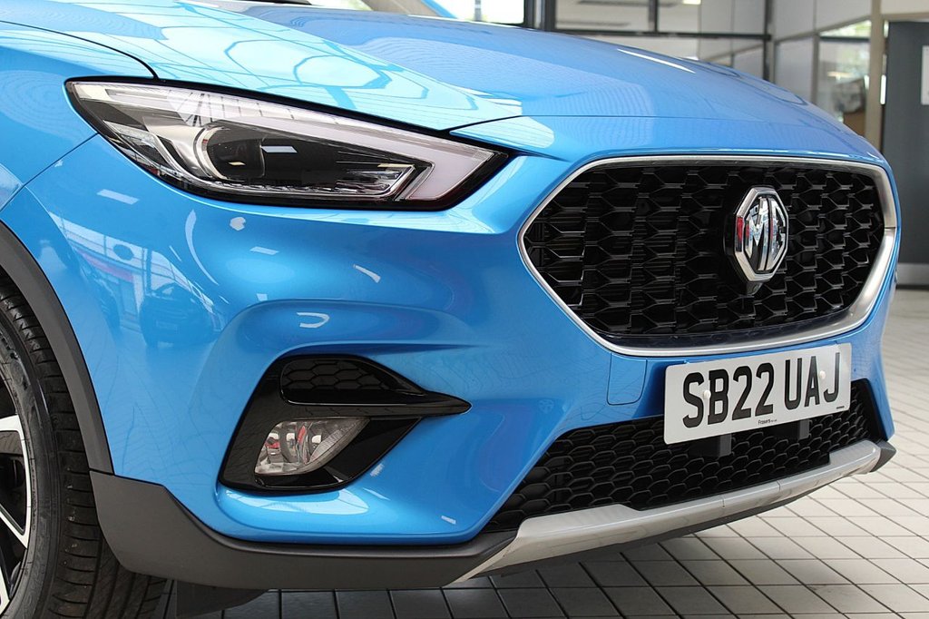 MG ZS