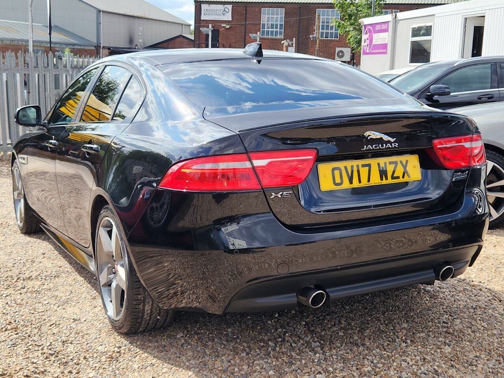 Jaguar XE