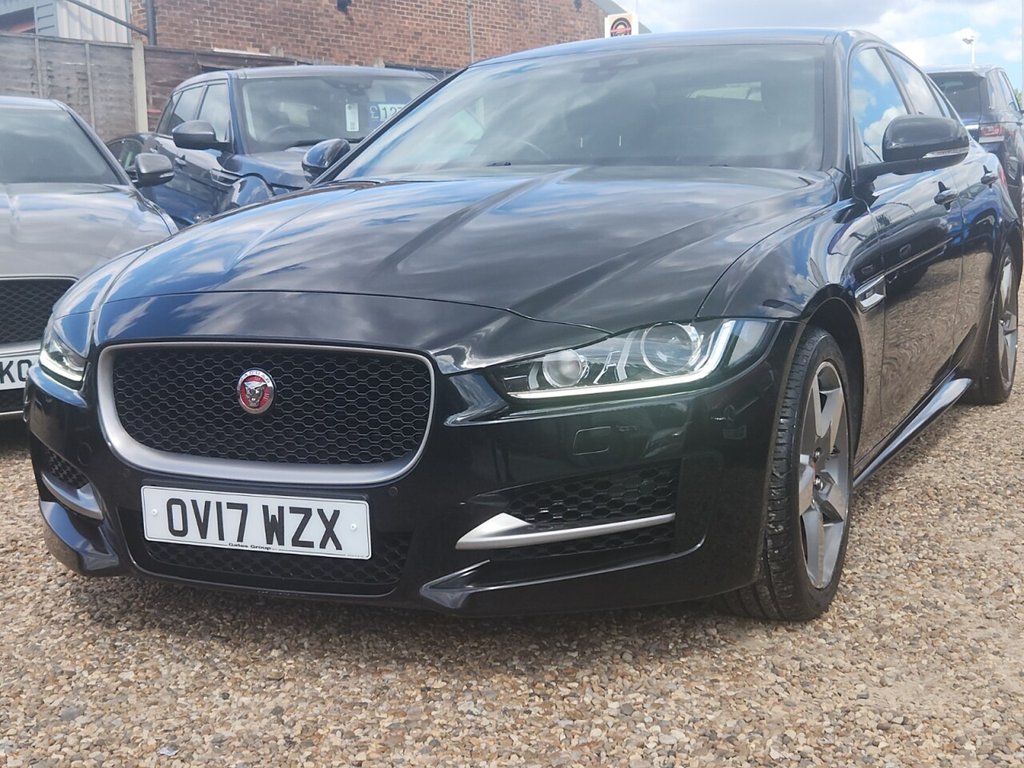 Jaguar XE