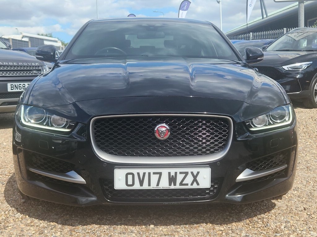 Jaguar XE