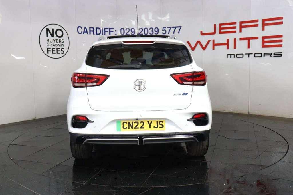 MG ZS