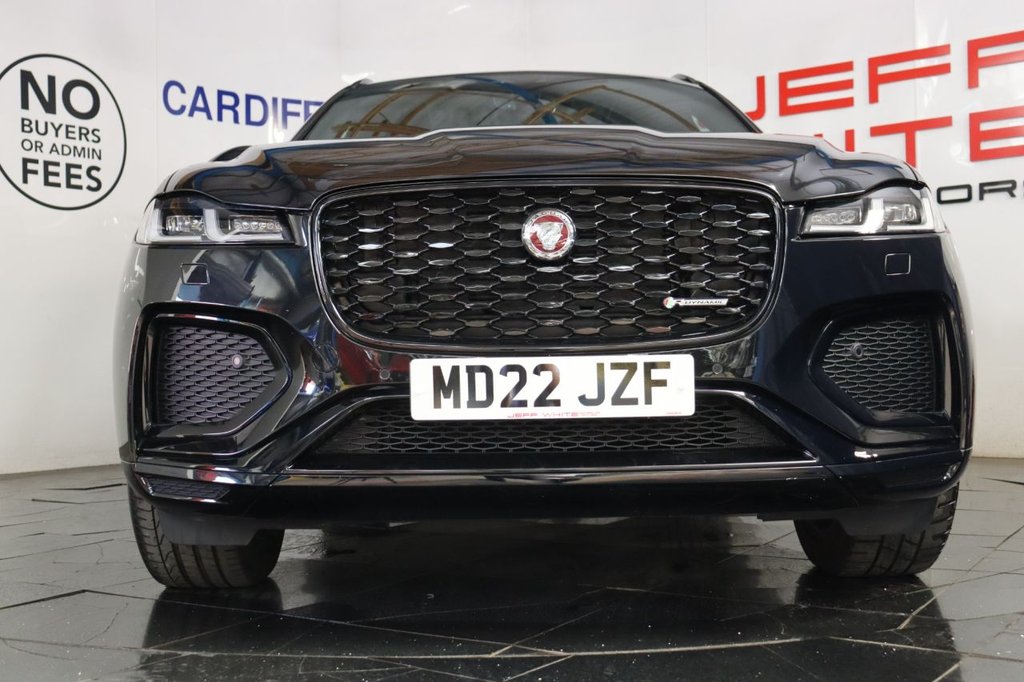Jaguar F Pace