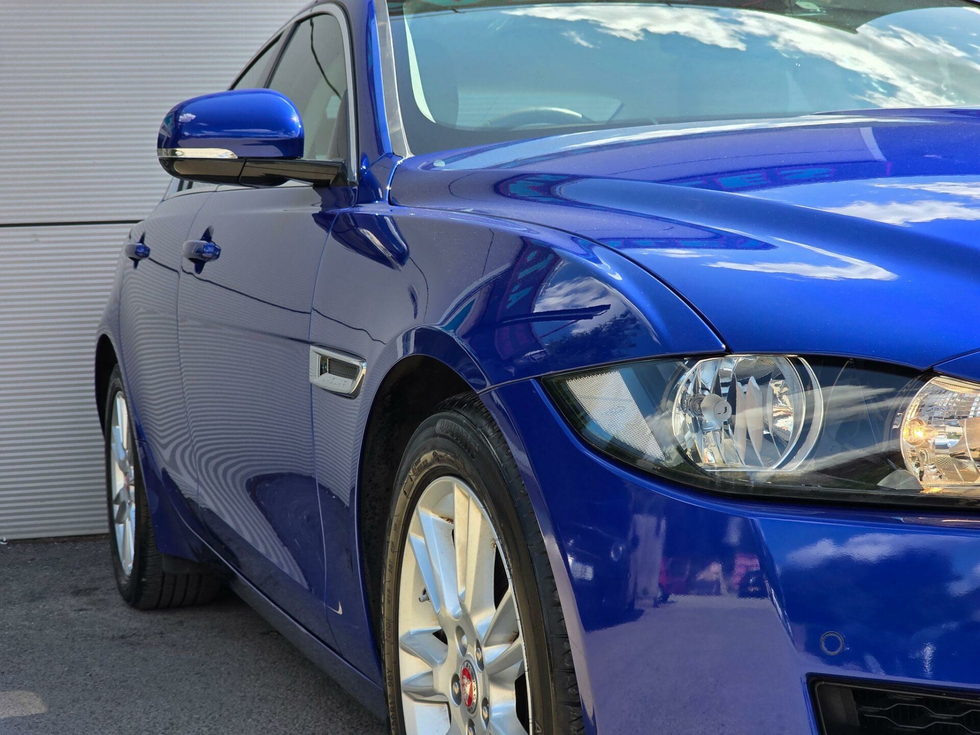 Jaguar XE