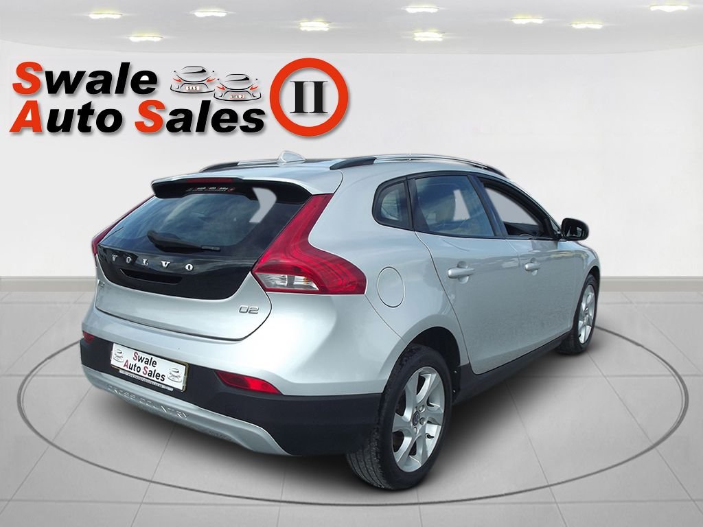 Volvo V40
