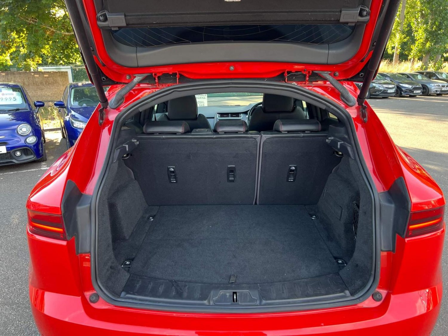 Jaguar E Pace