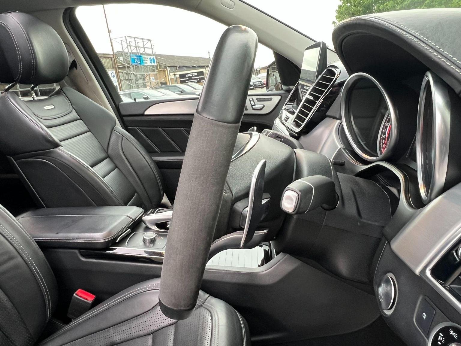 Mercedes Benz GLE-CLASS