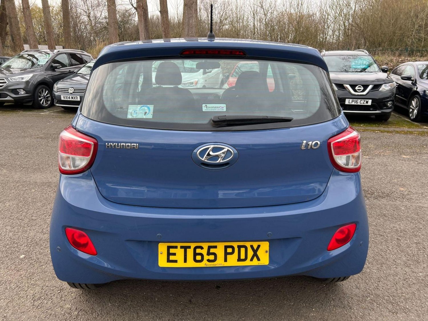 Hyundai i10