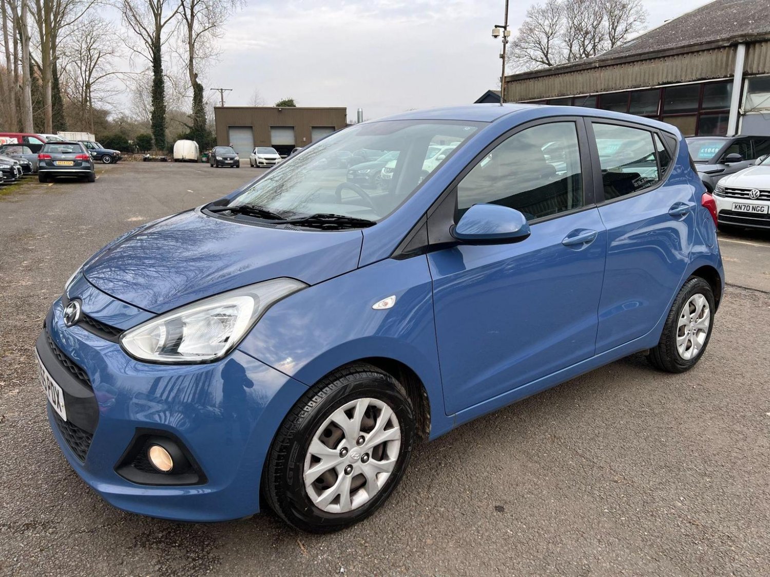 Hyundai i10