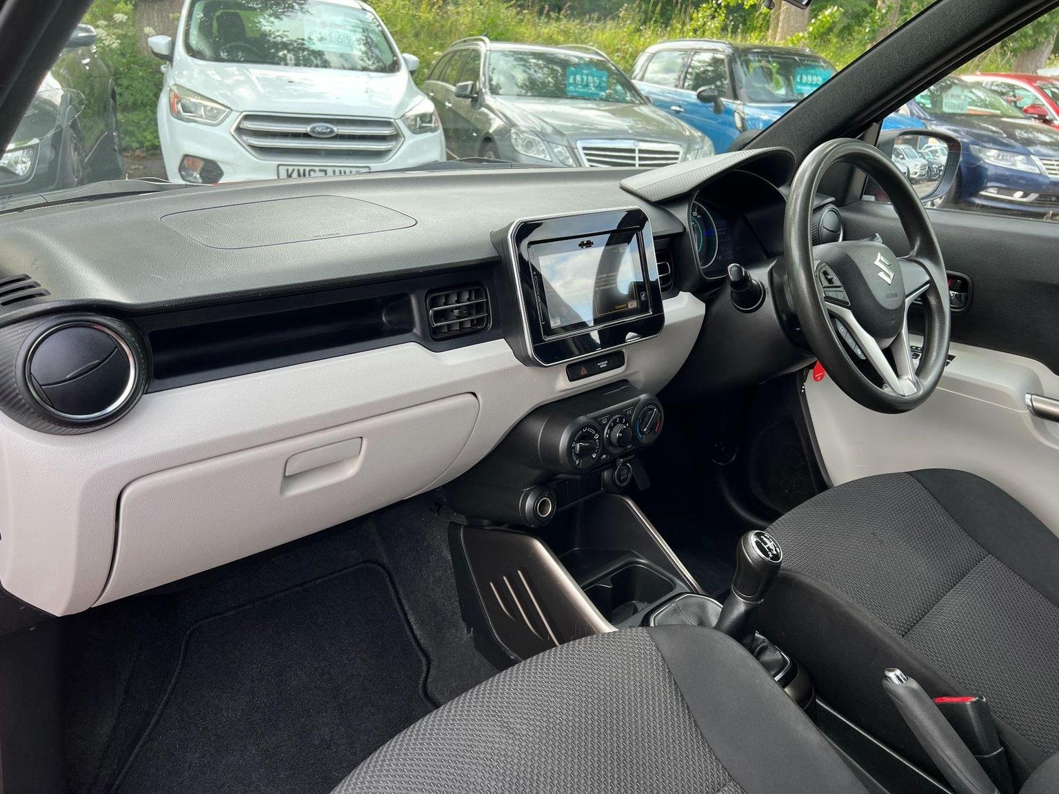 Suzuki Ignis