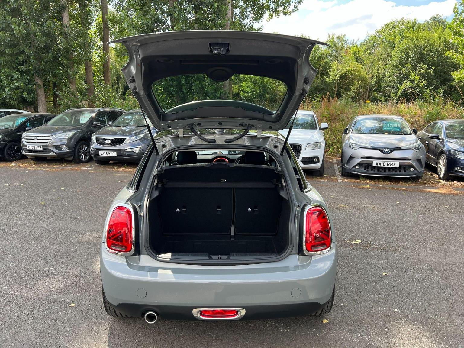 MINI Hatch
