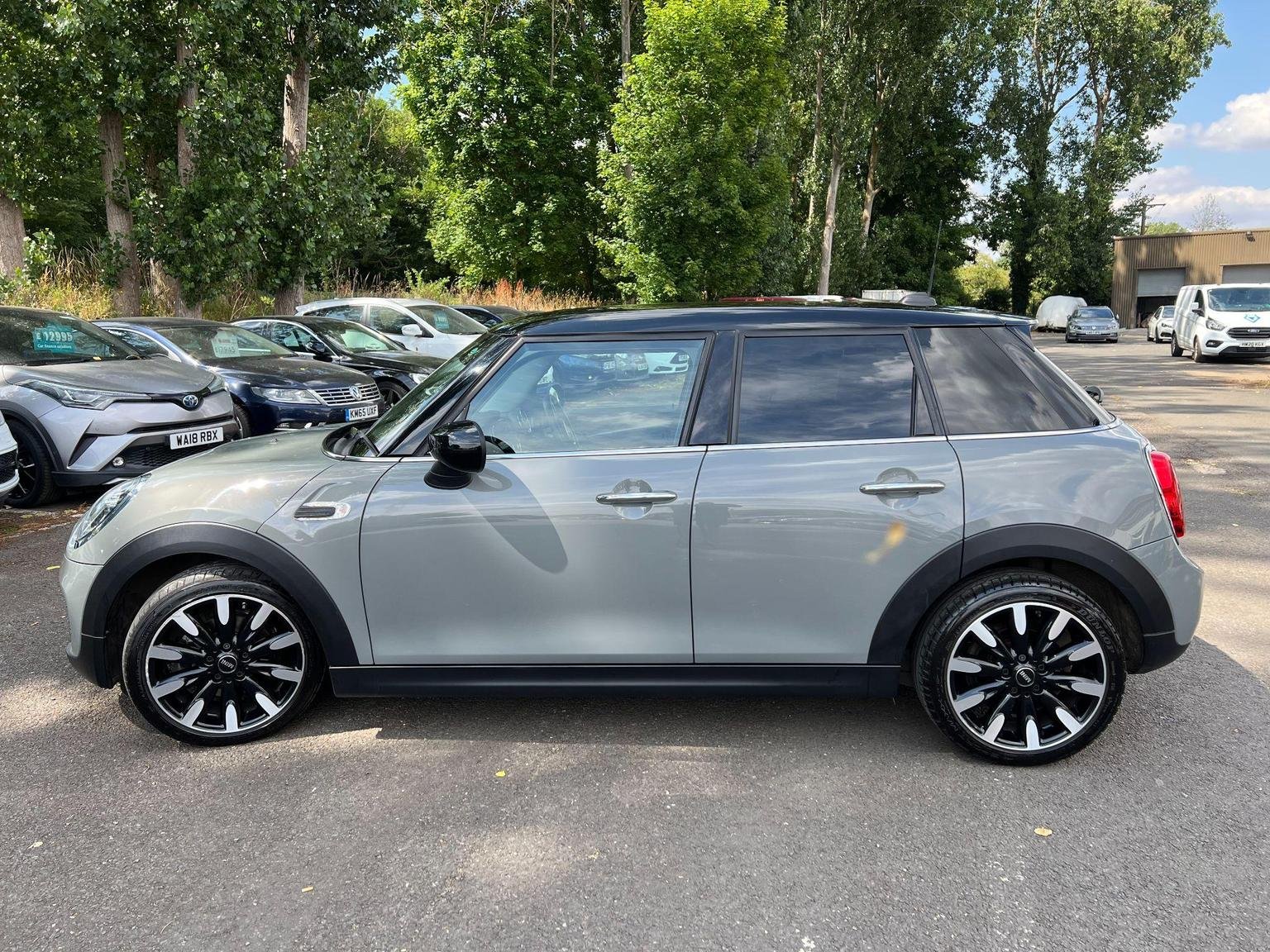 MINI Hatch