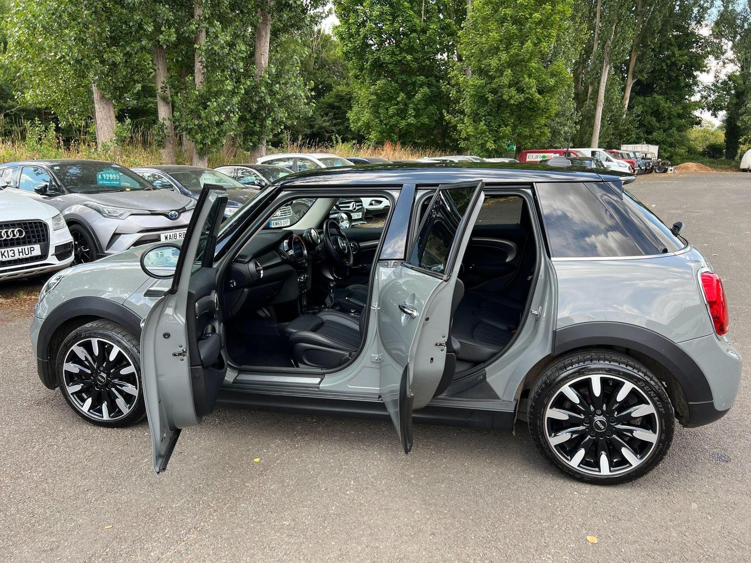 MINI Hatch