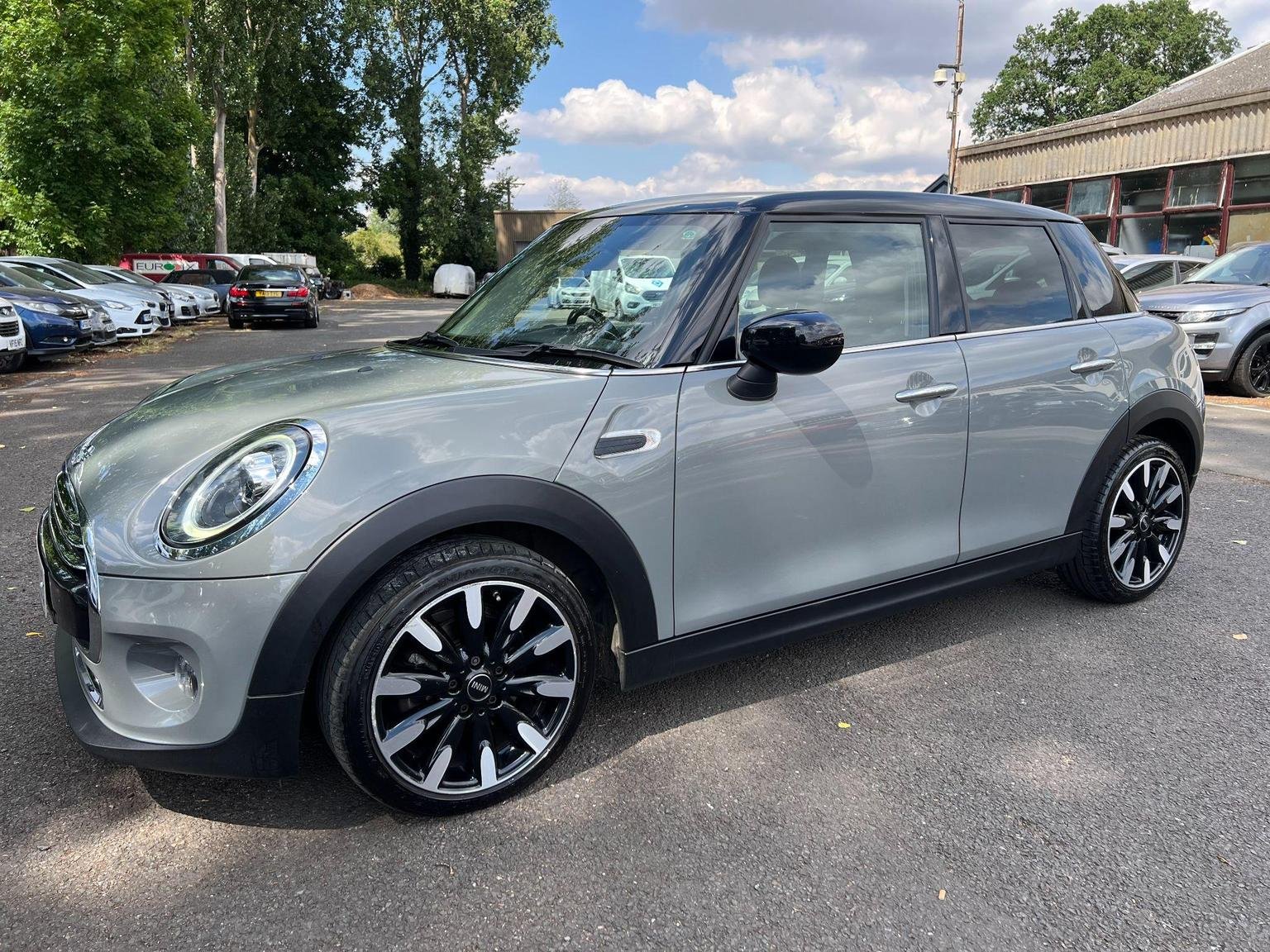 MINI Hatch