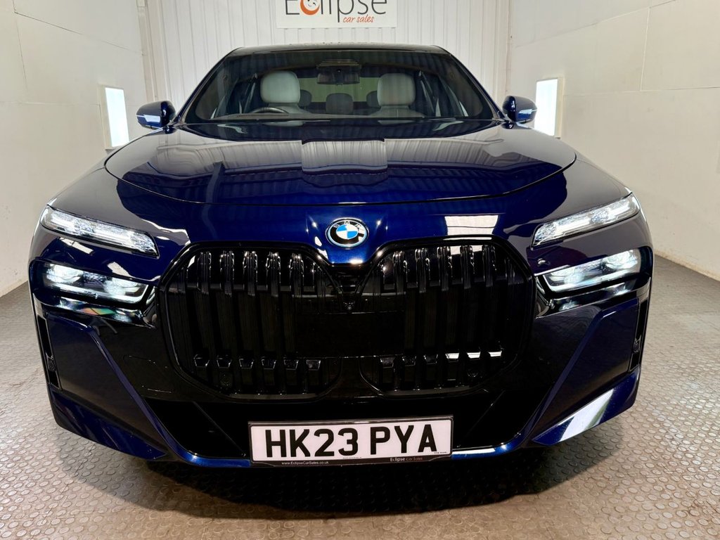 BMW I7