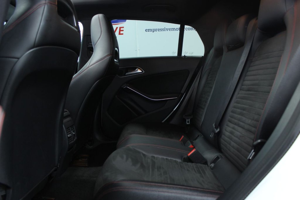 Mercedes Benz CLA