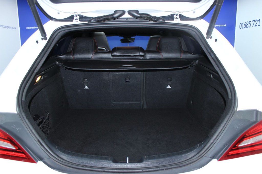 Mercedes Benz CLA