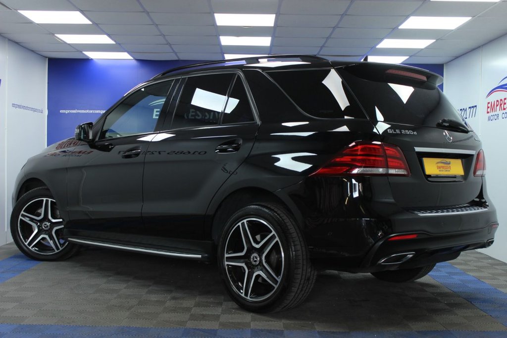 Mercedes Benz GLE-CLASS