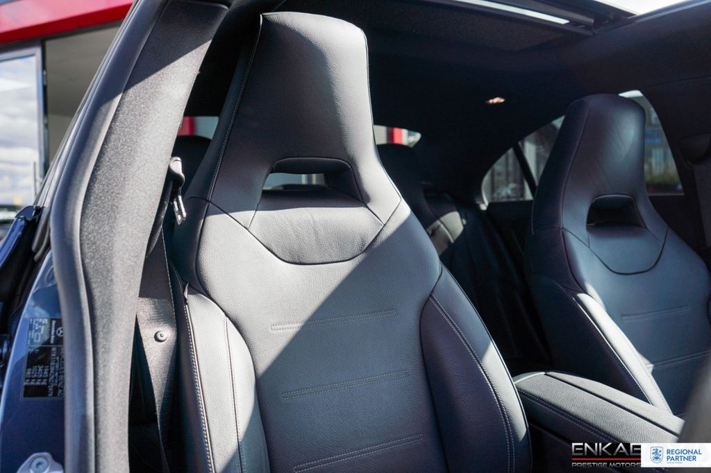 Mercedes Benz CLA