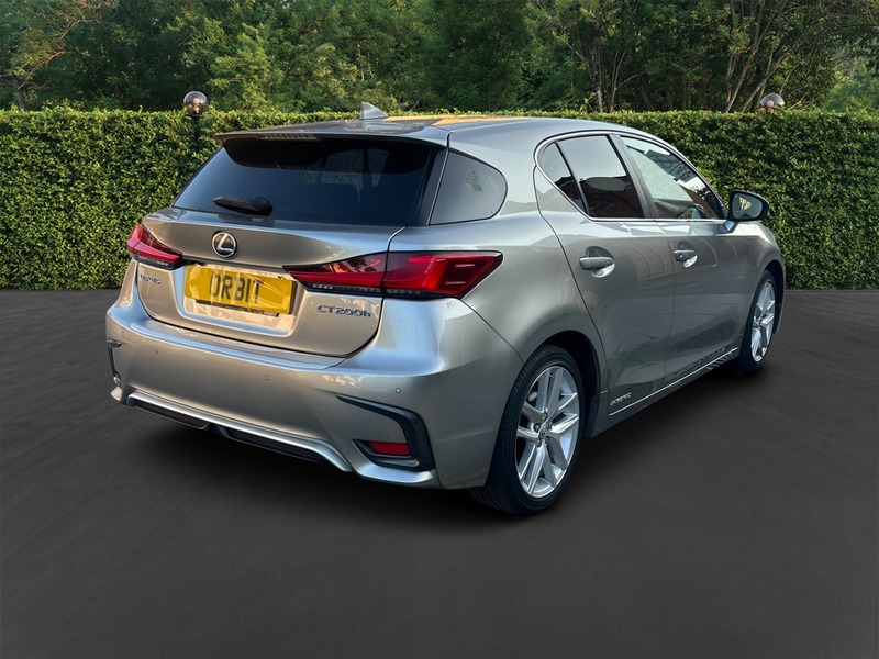 Lexus CT 200h