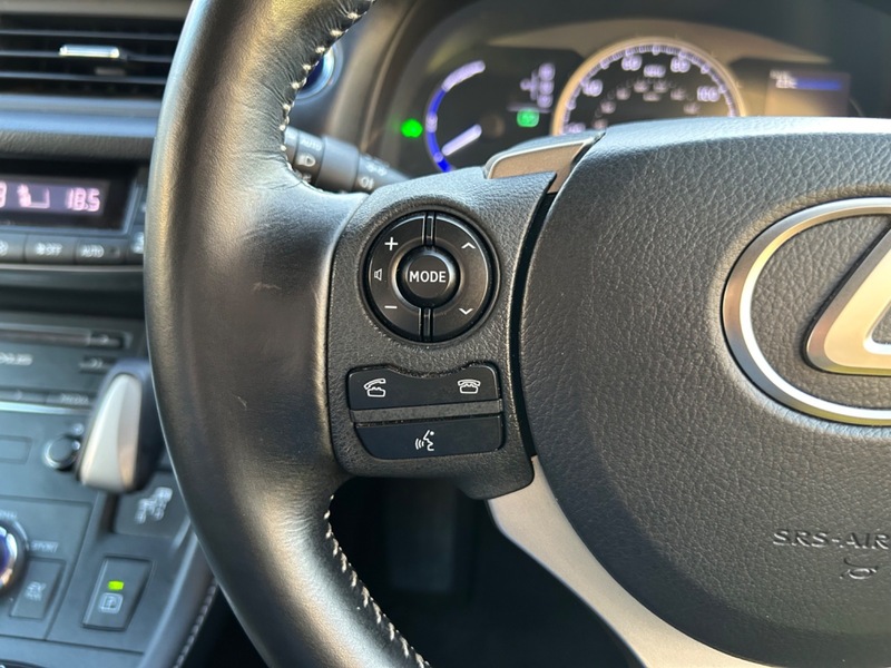 Lexus CT 200h