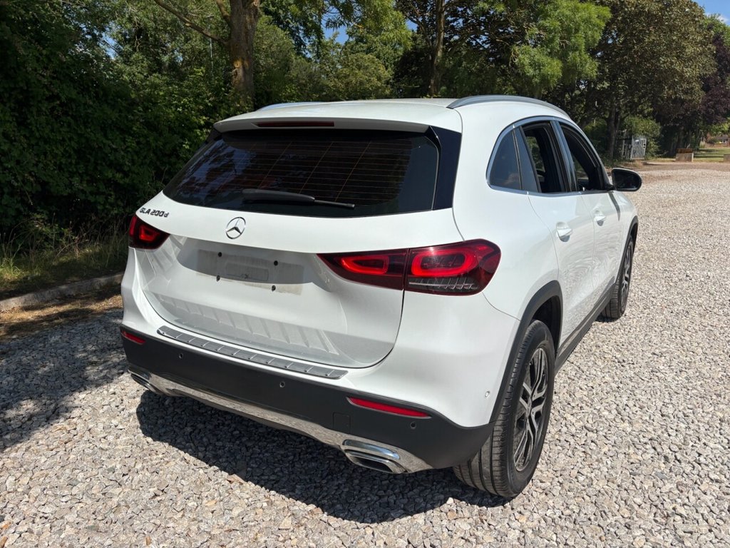 Mercedes Benz GLA Class