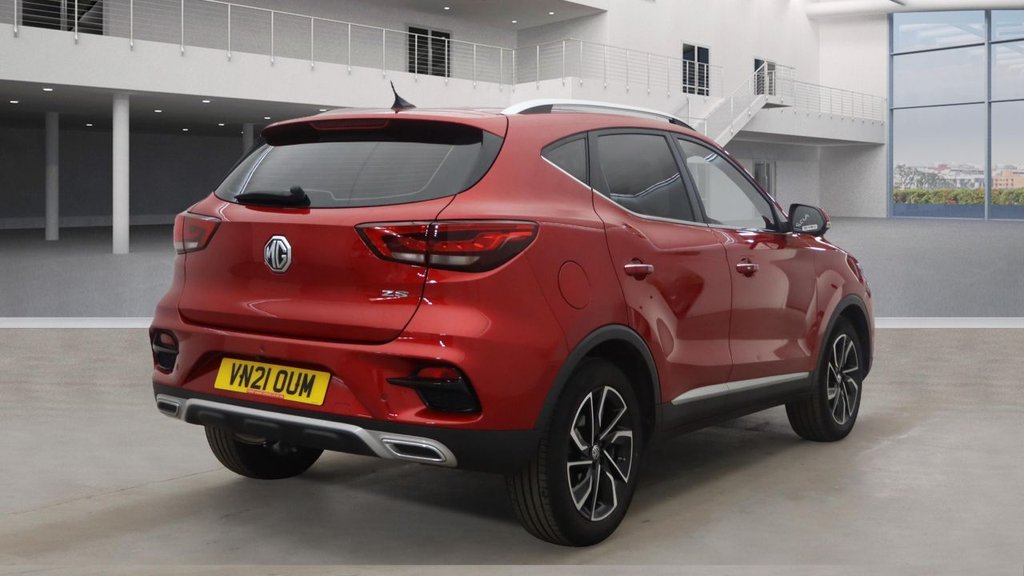 MG ZS