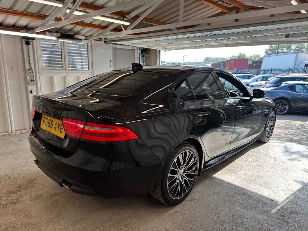 Jaguar XE