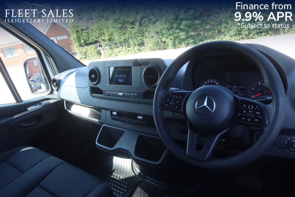 Mercedes Benz Sprinter
