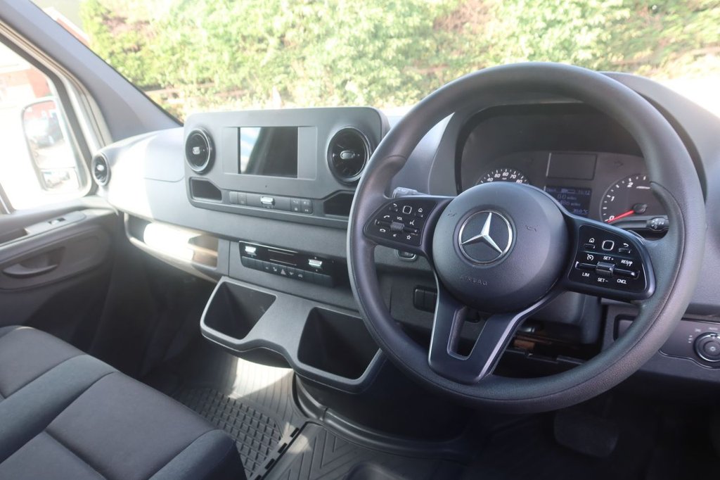Mercedes Benz Sprinter