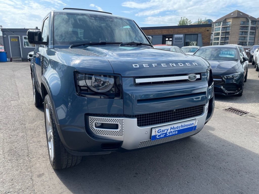 Land Rover Defender