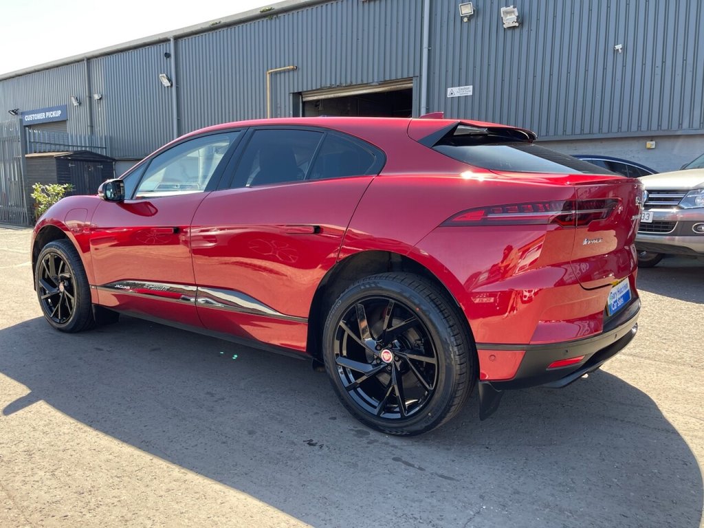 Jaguar I Pace