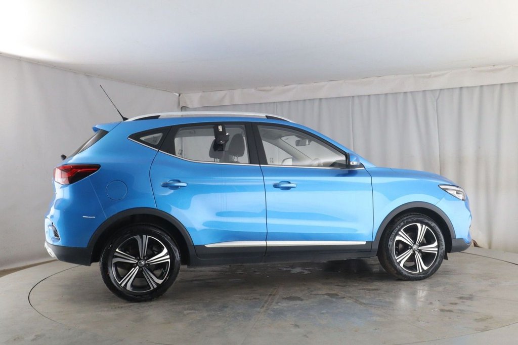 MG ZS