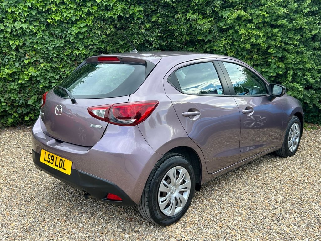 Mazda 2
