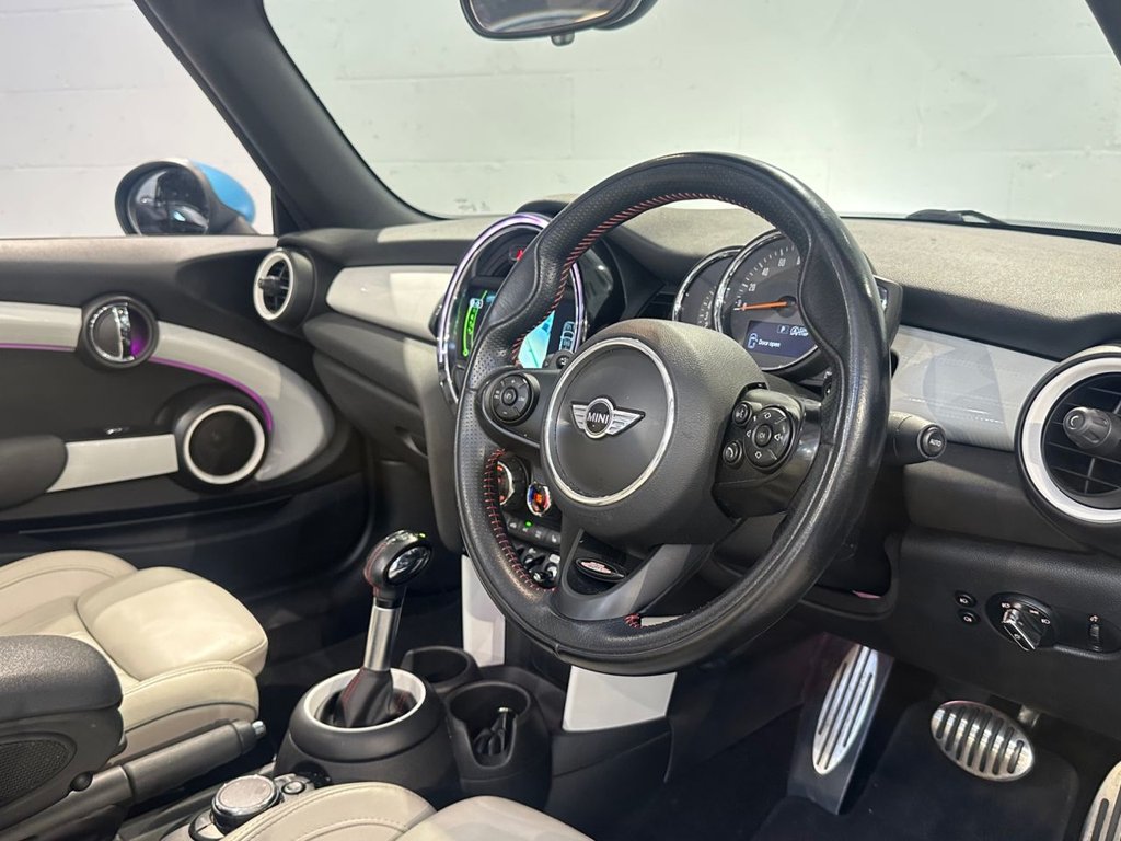 MINI Convertible