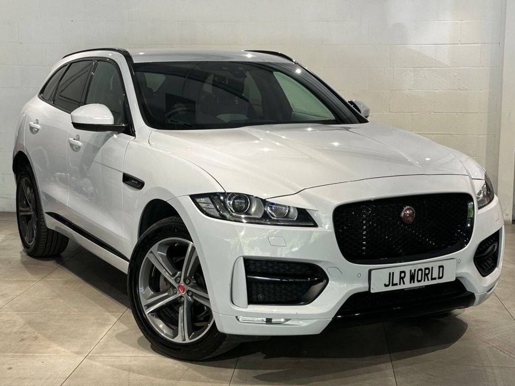 Jaguar F Pace