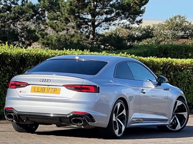 Audi RS5