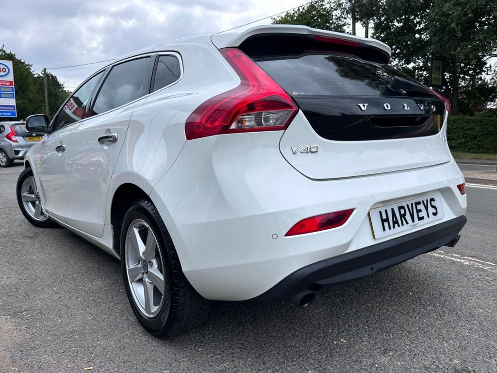 Volvo V40