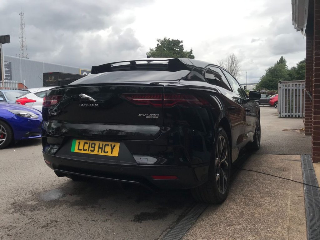 Jaguar I Pace