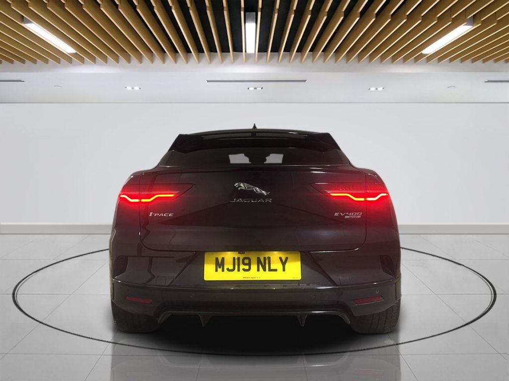 Jaguar I Pace