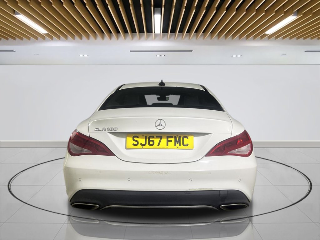 Mercedes Benz CLA