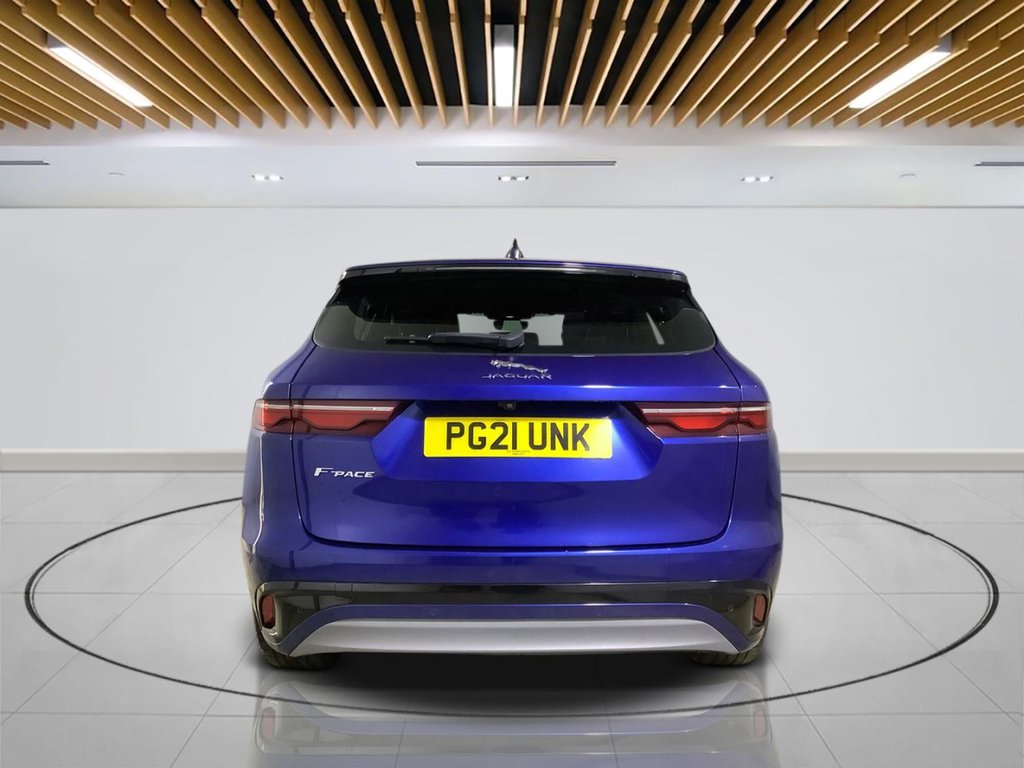 Jaguar F Pace