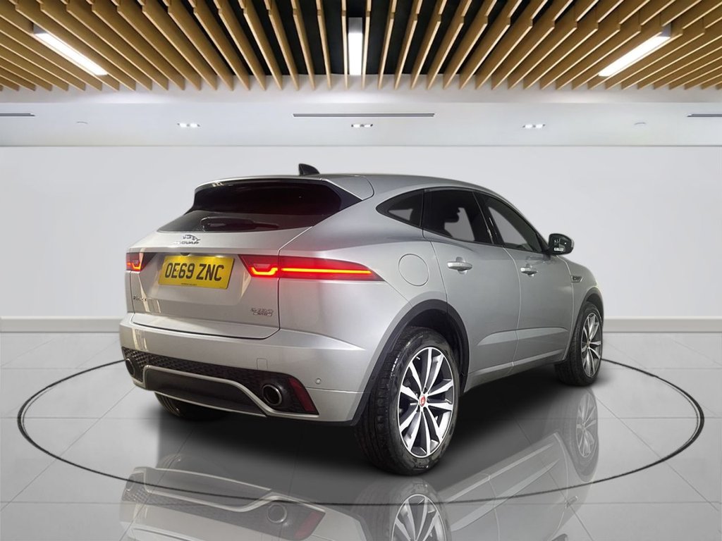 Jaguar E Pace